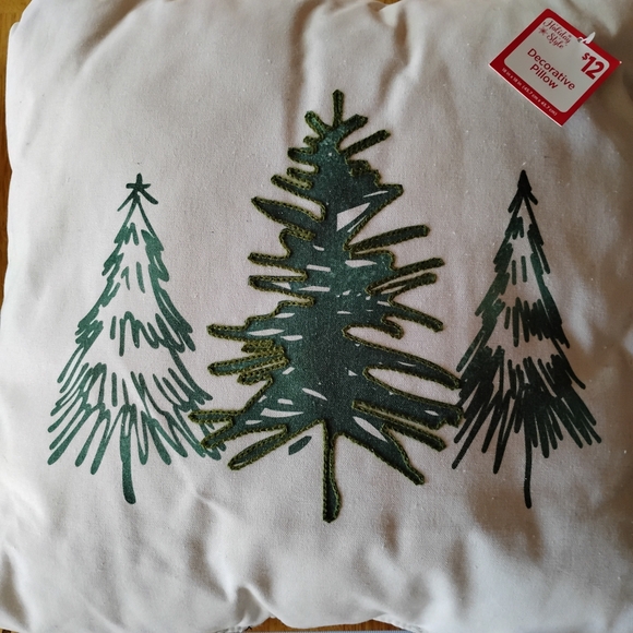 unknown Other - Decorative Holiday Pillow with Green Tree Design Two Pack